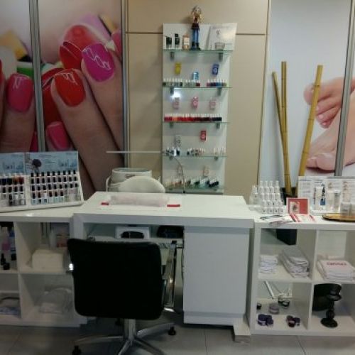 puesto de manicura